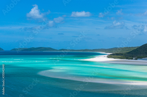 Australian tropical Whitsunday Island with famous Whitehaven beach