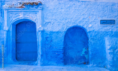 Two blue doors in Chefchaouen, Medina, Morocco © Julian Peters Photos