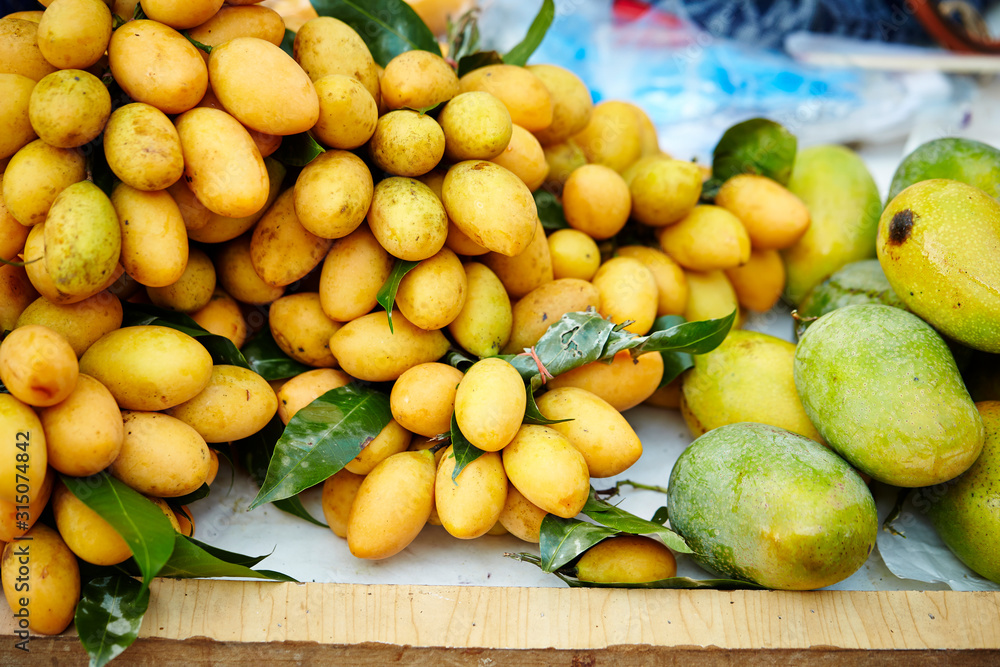Bunch of mango fruit at market