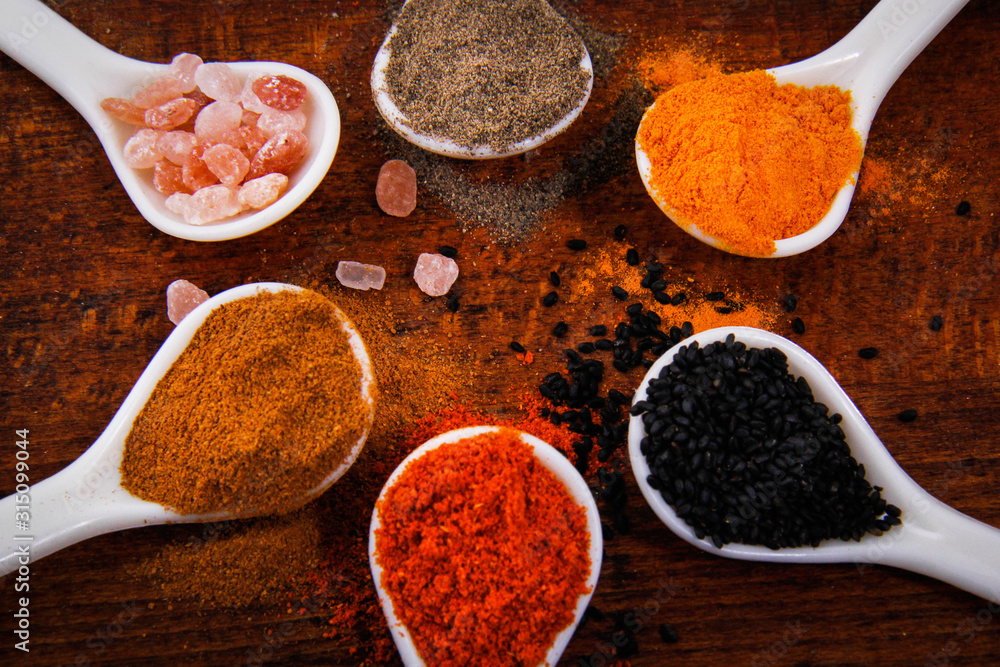 Fototapeta premium Spices change the taste of food.
