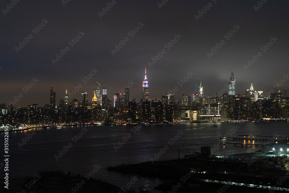 Fototapeta premium New York vu de nuit 