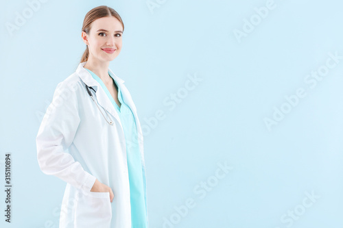 Portrait of female doctor o...