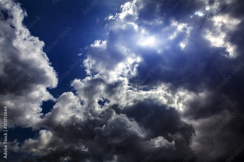 Obraz premium Cloudscape with a Light