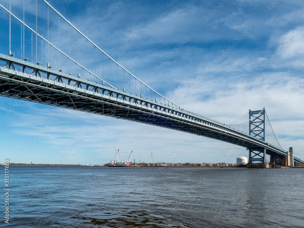 Naklejka premium Philadelphia Ben Franklin Bridge