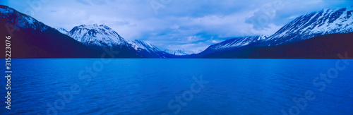 Summit Lakes along Seward Highway at Kenai Peninsula, Alaska © spiritofamerica