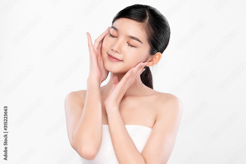 Portrait beautiful young asian woman clean fresh bare skin concept. Asian girl beauty face skincare and health wellness, Facial treatment, Perfect skin, Natural make up, on white background Portrait beautiful young asian woman clean fresh bare skin concept. Asian girl beauty face skincare and health wellness, Facial treatment, Perfect skin, Natural make up, on white background