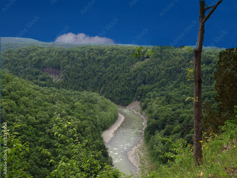 Genesee river flowing through the Letchworth State Park, Upstate NY, USA
