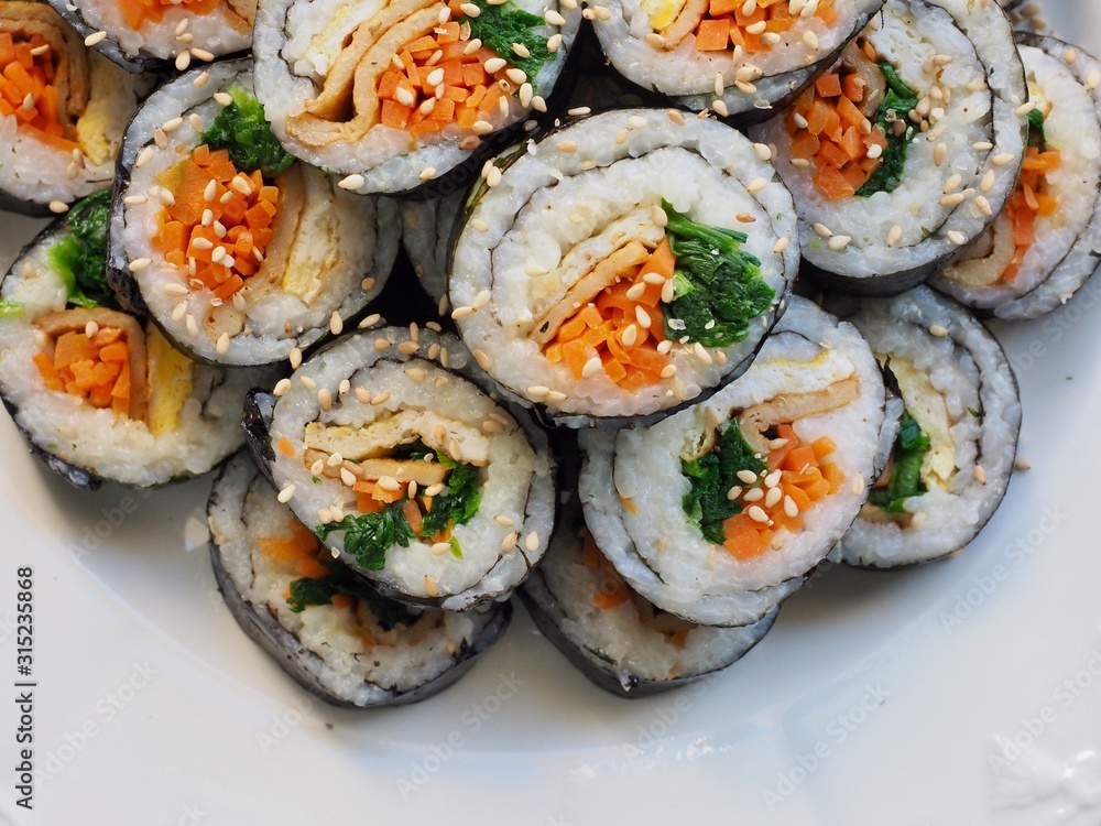 한국의 음식 야채김밥 한국의 음식 야채김밥