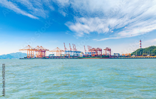 Foto Container Terminal, Xiamen Bonded Port Area, Fujian Province, China