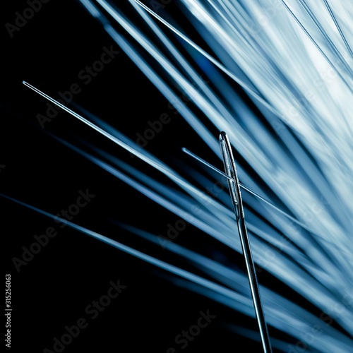 Fibre optic and needle