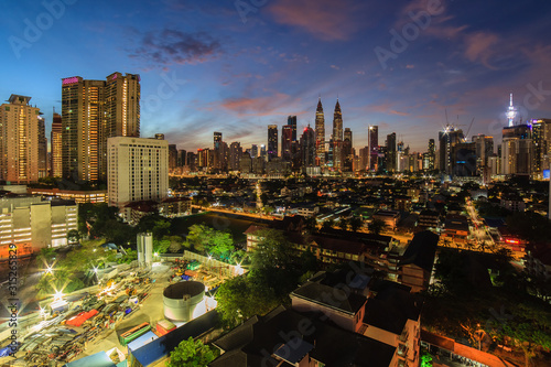 Canvas Print beautiful view of kuala lumpur city skyline during sunrise