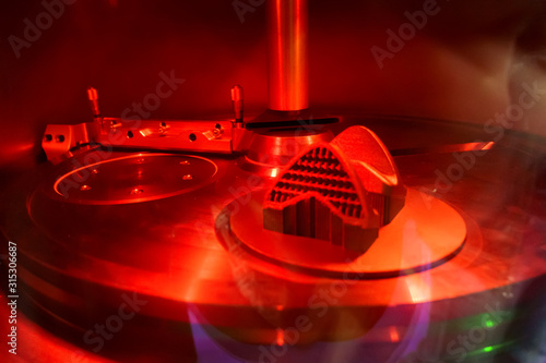 Φωτογραφία A product made using metal deposition