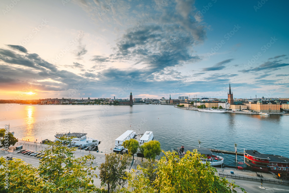 Fototapeta premium Stockholm view from Monteliusvagen hill