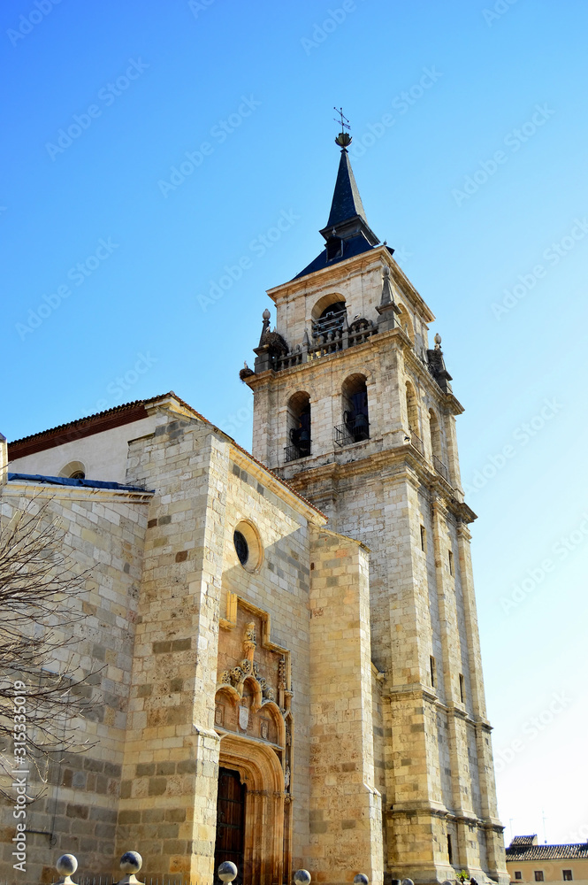 Cathedral-Magistral de los Santos Niños Justo y Pastor de Alcala De Henares, Spain