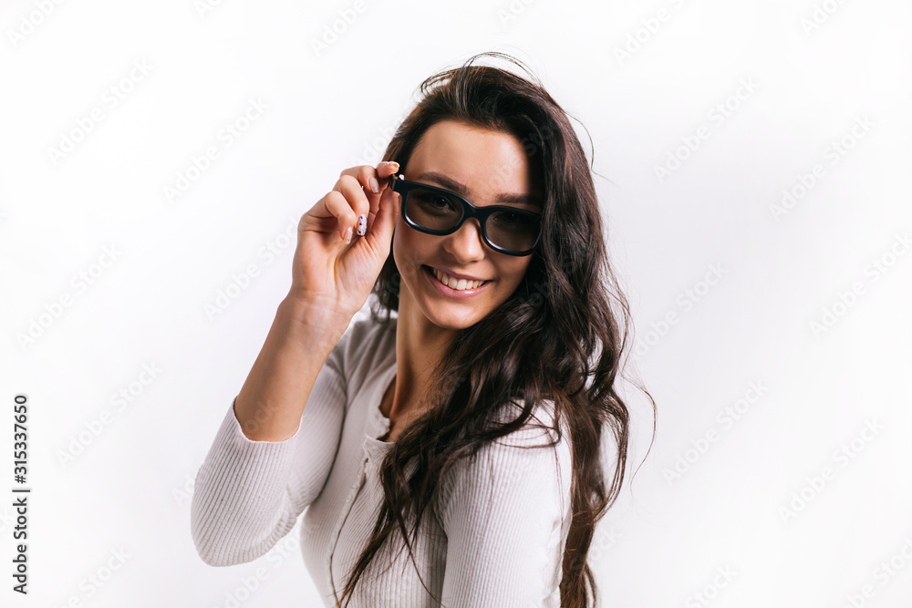 Fototapeta premium girl with 3d glasses and a smile