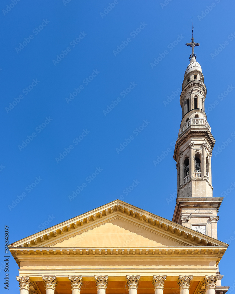 Fototapeta premium Monteforte d'Alpone, Italy. Architecture of catholic church (Chiesa Parrocchiale di Monteforte d'Alpone).