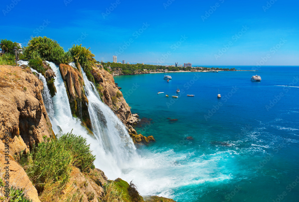 Obraz premium Wodospad Duden w Antalya, Turcja Antalya Travel