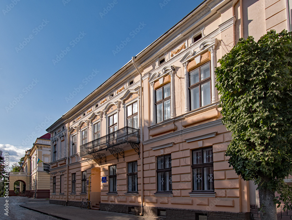 Fassade in der Altstadt von Kolomea in der Ukraine 