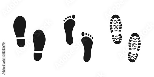 Shoe and bare foot print steps set. EPS 10