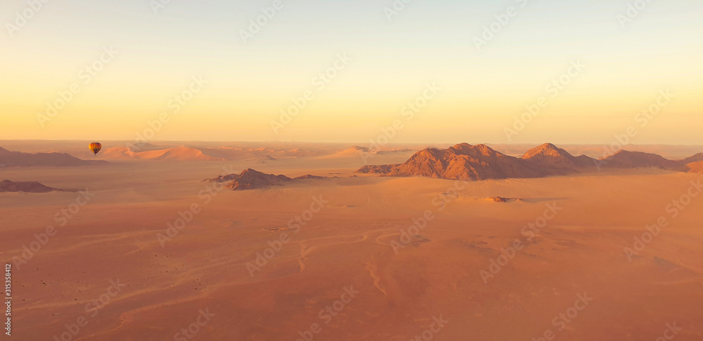 desert hot air balloon