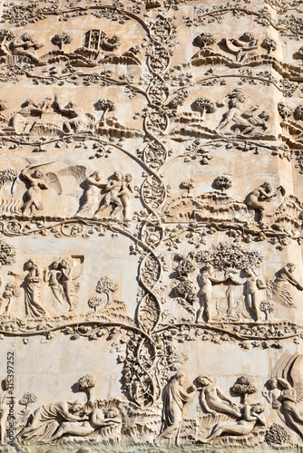 Wallpaper Mural Bassorilievi Duomo di Orvieto Torontodigital.ca