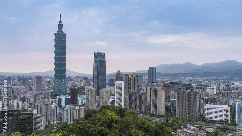 Taiwan, Taipei, City skyline and Taipei 101 building - time lapse Taiwan, Taipei, City skyline and Taipei 101 building - time lapse