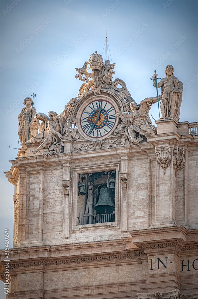 Obraz premium Rome Vatican City Cathedral Clock