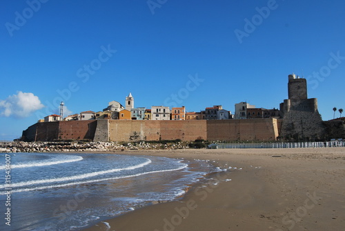 Fotografie Termoli, antico borgo fortificato, Molise, Italy