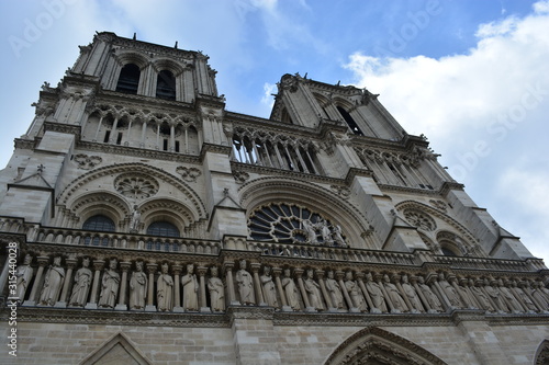 notre dame paris