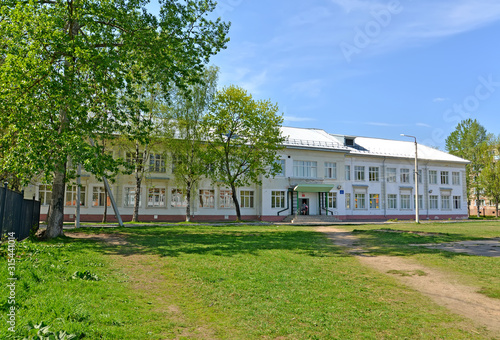 Building of high school No. 32 of a name of the academician A.A. Ukhtomsky. Rybinsk, Yaroslavl region