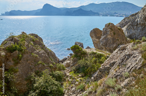 Obraz na płótnie The rocky coast of the Black Sea. Cape Alchak in Sudak, Crimea w salonie