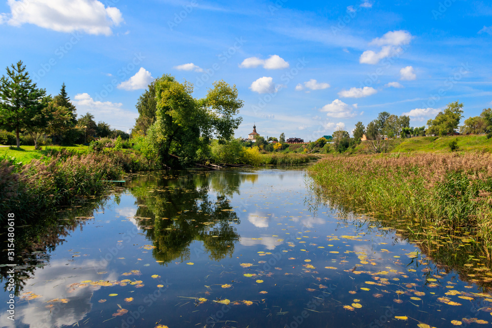 Fototapeta premium View of the Kamenka river in Suzdal, Russia