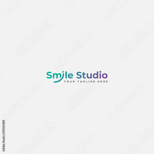 simple smile logotype, smile fun logo