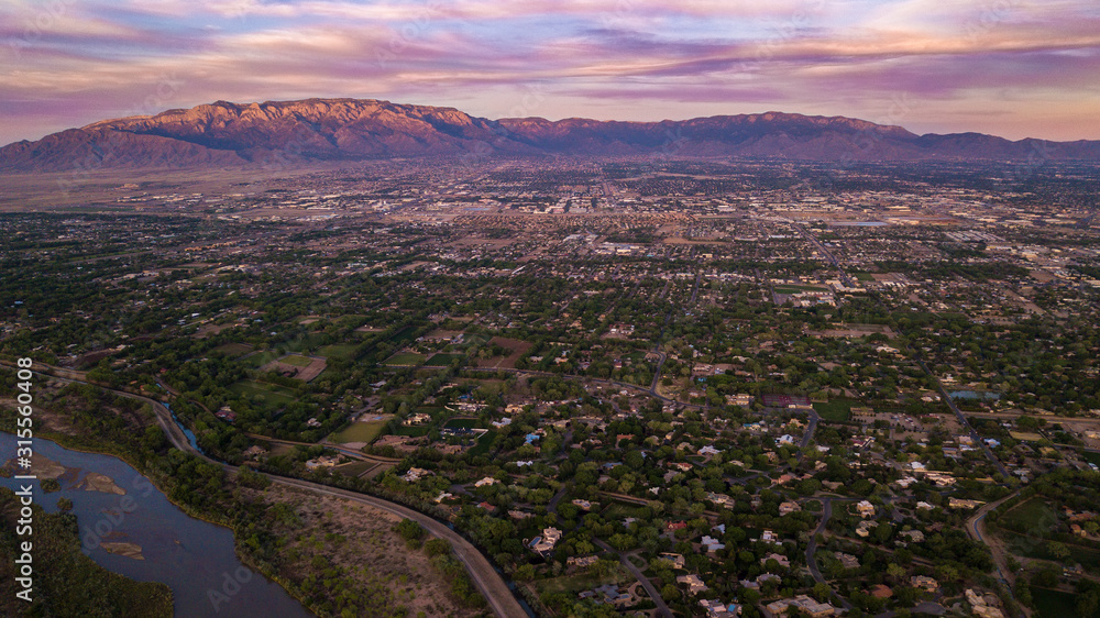 Obraz premium Albuquerque Colorful Sunset