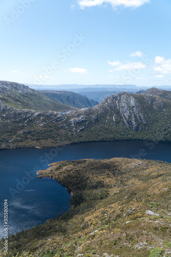 lake and mountain at cradle mountain in Tasmania