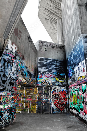 Vászonkép Graffiti in ghetto