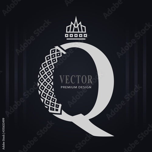 Elegant Capital letter Q. Graceful Royal Style. Creative Calligraphic Beautiful Logo. Vintage Drawn Emblem for Book Design, Brand Name, Business Card, Restaurant, Boutique, Hotel. Vector illustration