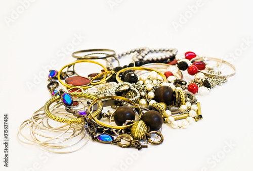 jewellery bracelets