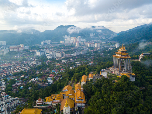 Konstfotografi Aerial view of Kek Lok Si Temple in Penang Island, Malaysia