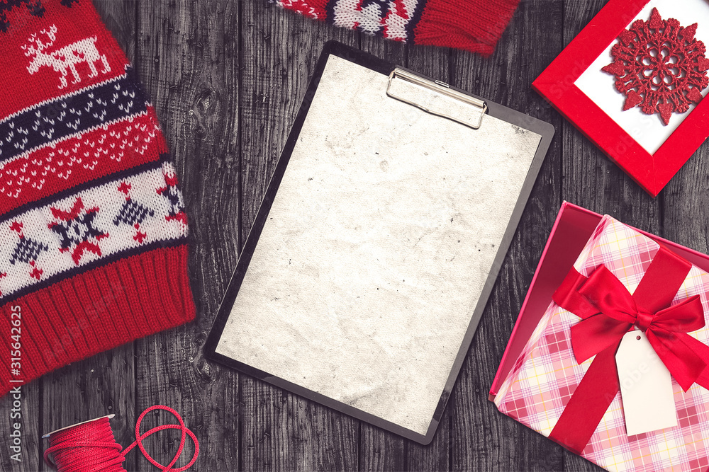 Obraz premium Christmas elements top view