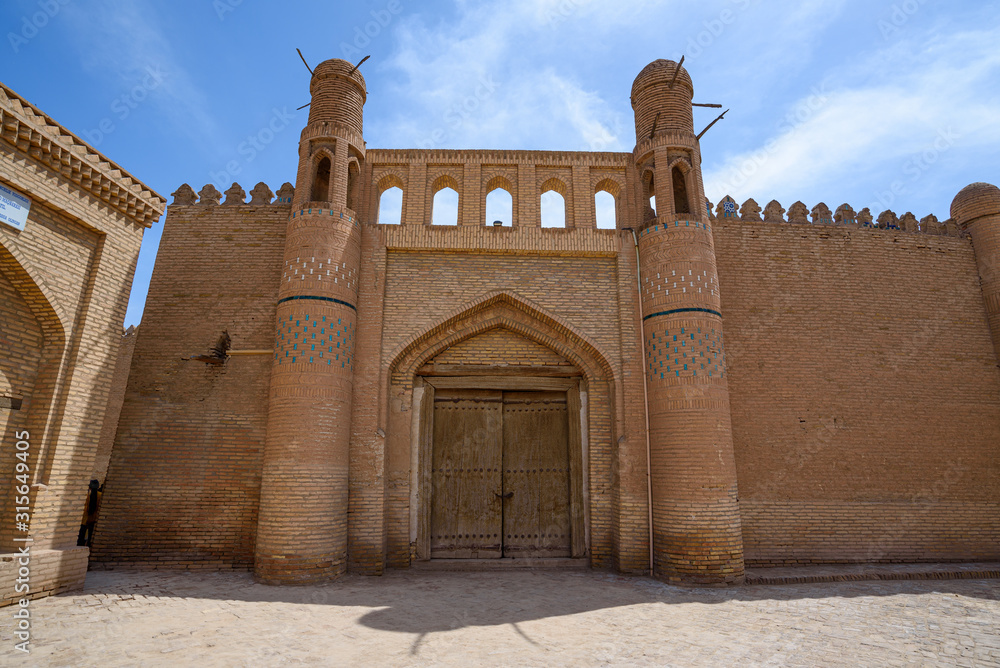  Ancient buildings in walled city of Itchan Kala in Khiva, Uzbekistan