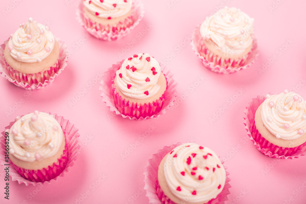 Valentine day love cupcakes Valentine day love cupcakes
