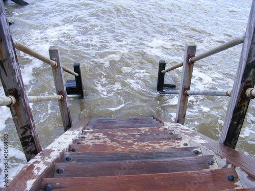 each stairs as the tide comes in