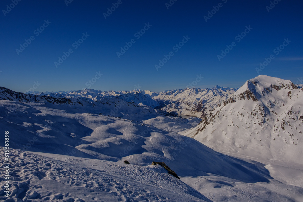 Vista dal Pizzo dell'Uomo, Alpi Svizzere