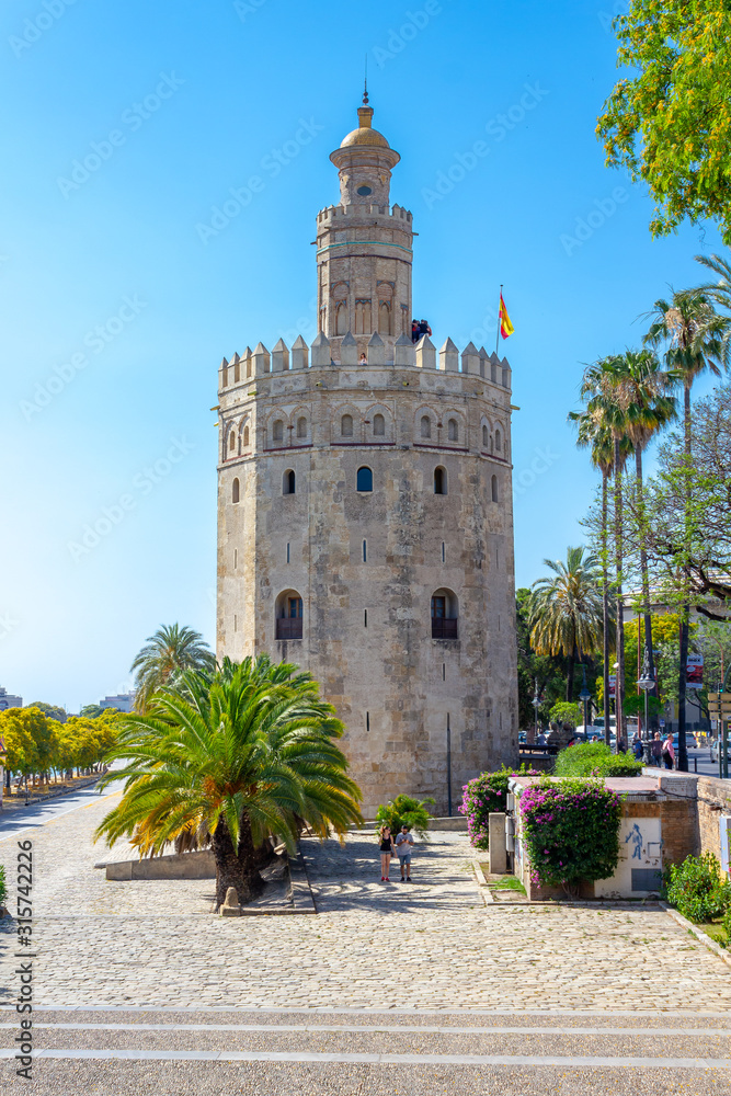 Torre del Oro (Goldturm) in Sevilla, Spanien