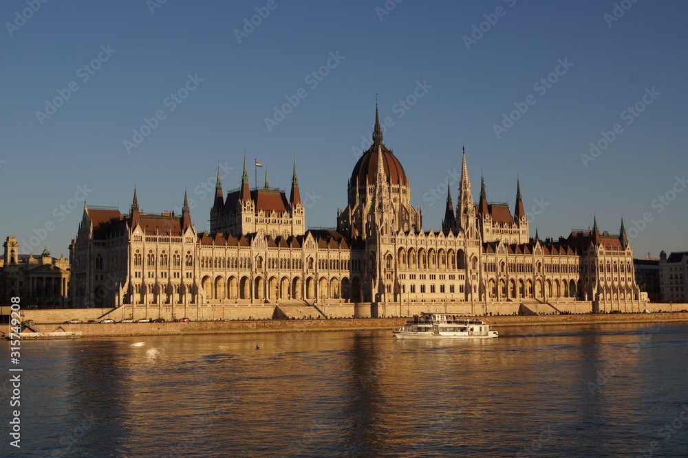 Fototapeta premium Budapeszt Parlament