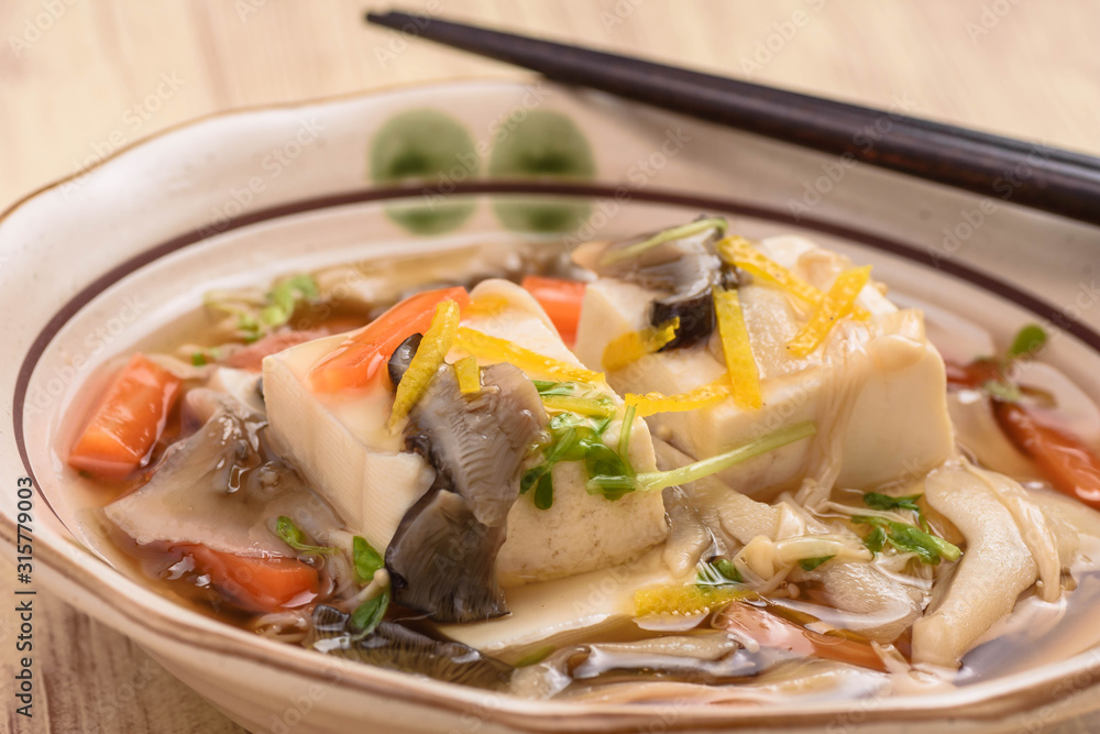 豆腐のキノコ餡かけ 豆腐のキノコ餡かけ