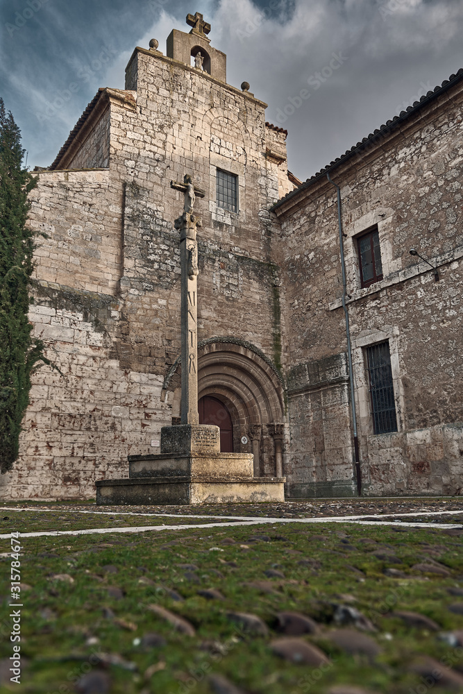 The monastery of San Isidro, located in the town of Dueñas (Palencia), popularly known as 