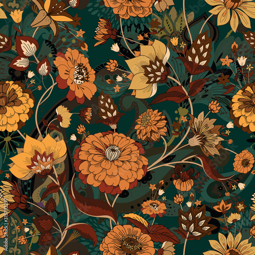 Floral seamless original pattern in vintage paisley style