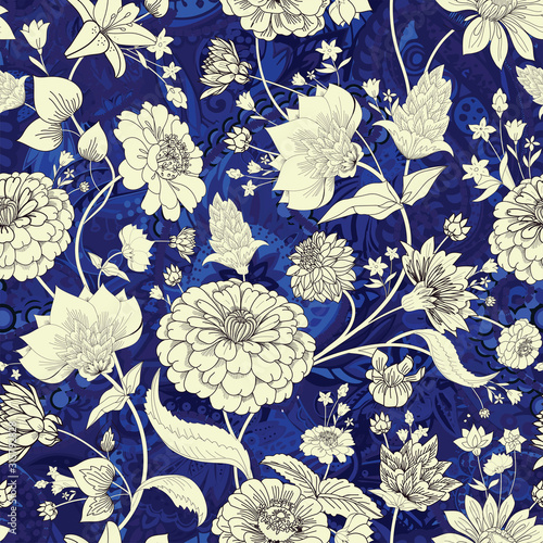 Floral seamless original pattern in vintage paisley style